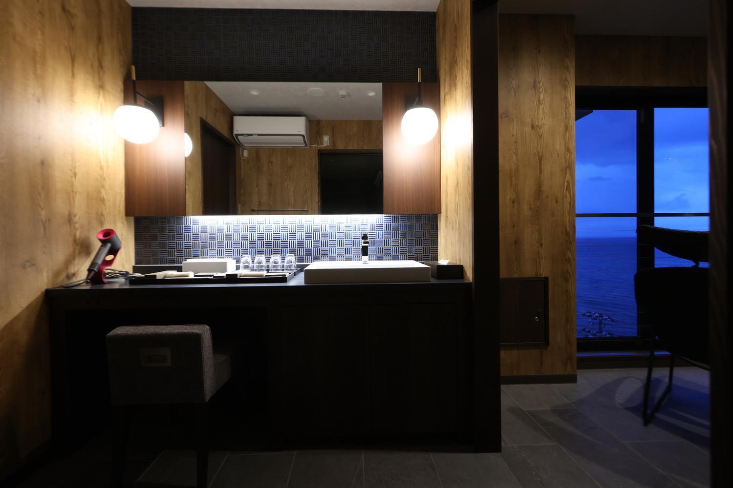 Umiakari Hotel Хими Екстериор снимка