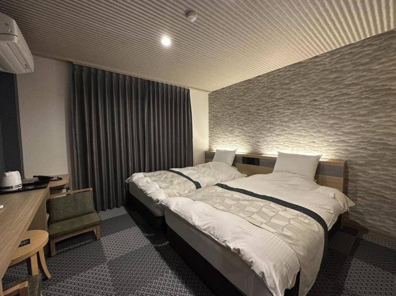 Umiakari Hotel Хими Екстериор снимка