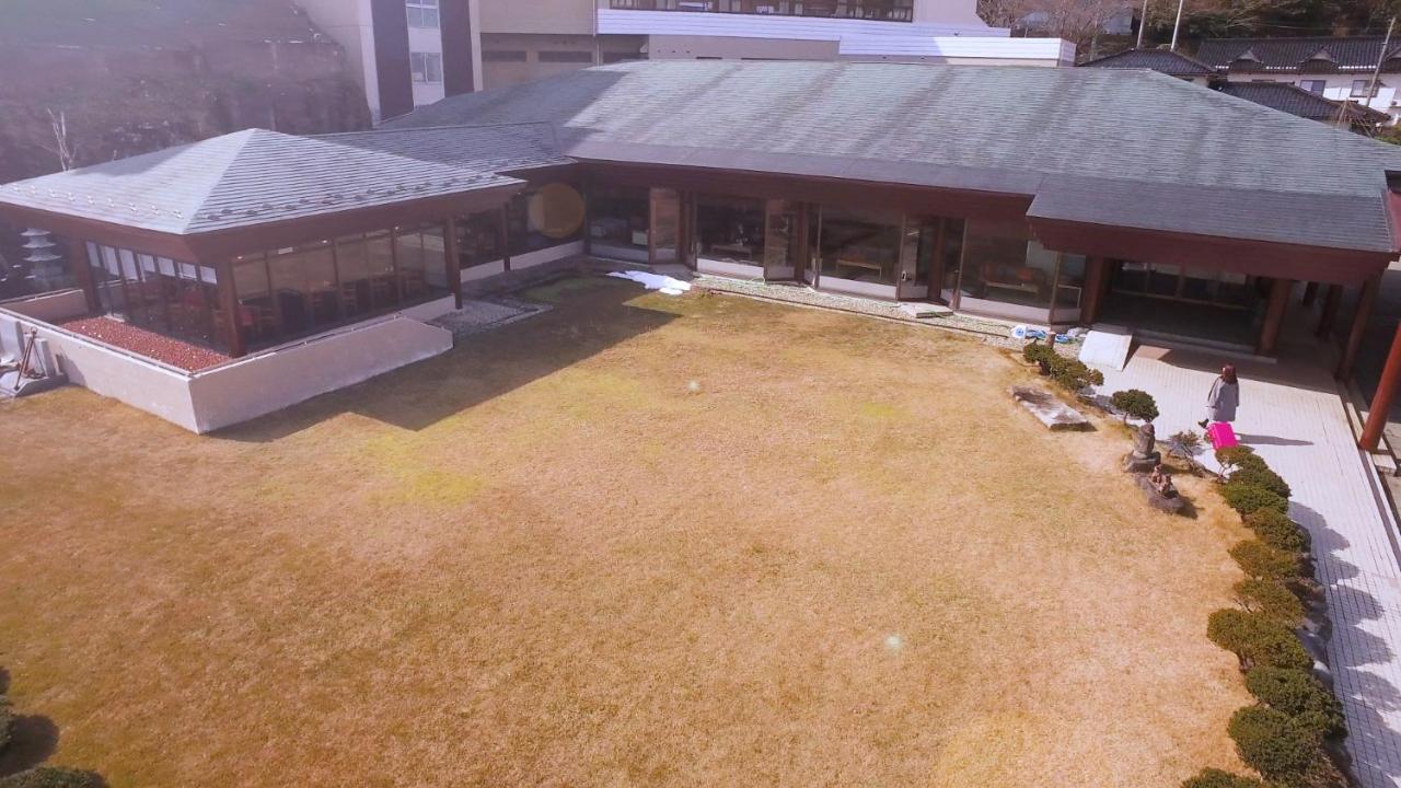Umiakari Hotel Хими Екстериор снимка